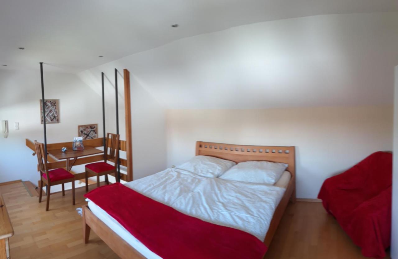 Arthouse Apartment Bad Vilbel Luaran gambar